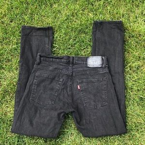 Black levis 511